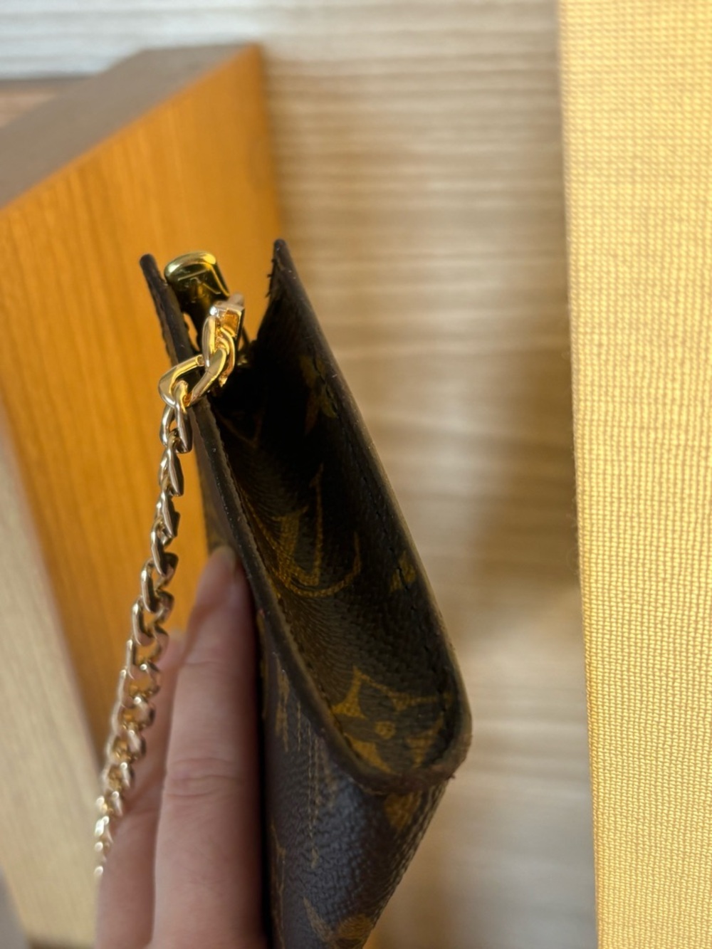 Auth Louis Vuitton Pochette Accessory Pouch GM Monogram Brown Leather pre-loved - Picture 4 of 12